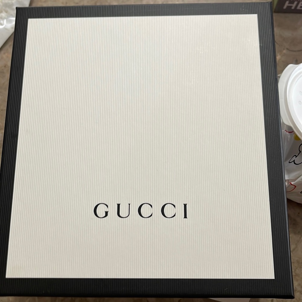 Gucci shoes